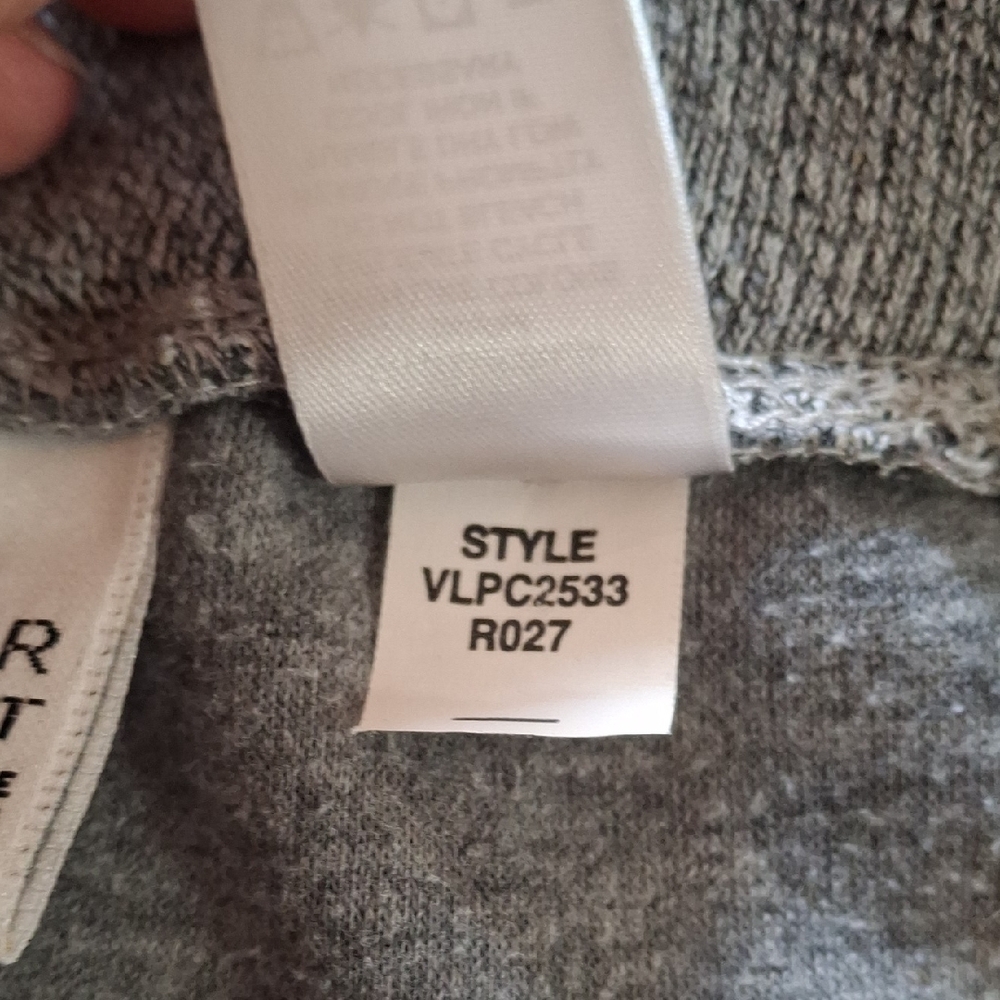 💥3/$20💥 Villager Sport Gray Elastic Waist Pants - Size L Petite - 26" Inseam - Picture 5 of 7